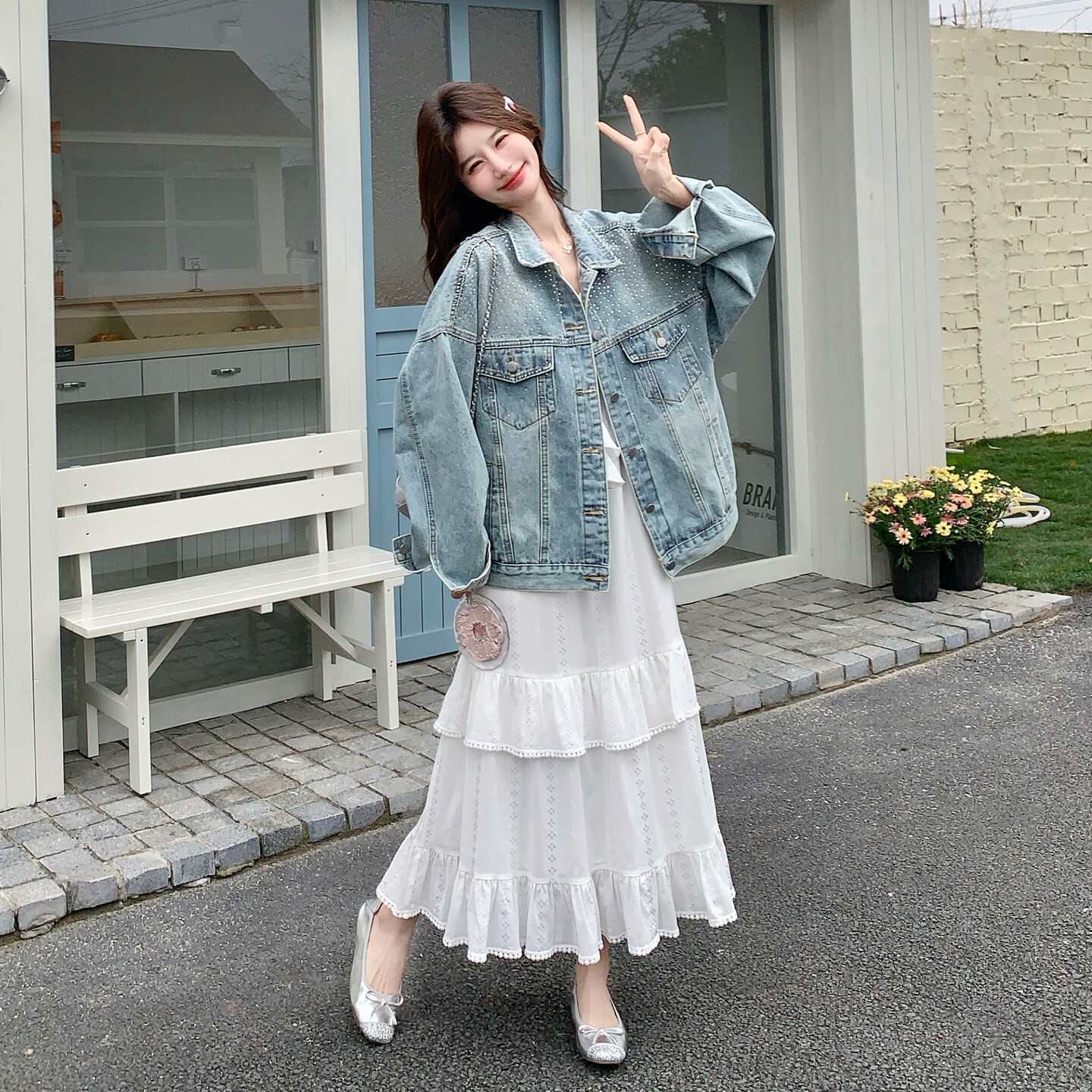韩系吊带裙翻领烫钻牛仔外套