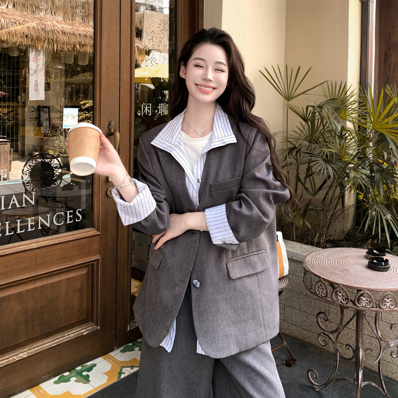 灰色又a又飒率性假两件休闲显瘦西装气质七分阔腿裤两件套女秋季