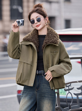 翻领毛绒短款外套女冬装新款小个子宽松休闲保暖时髦军绿色派克服