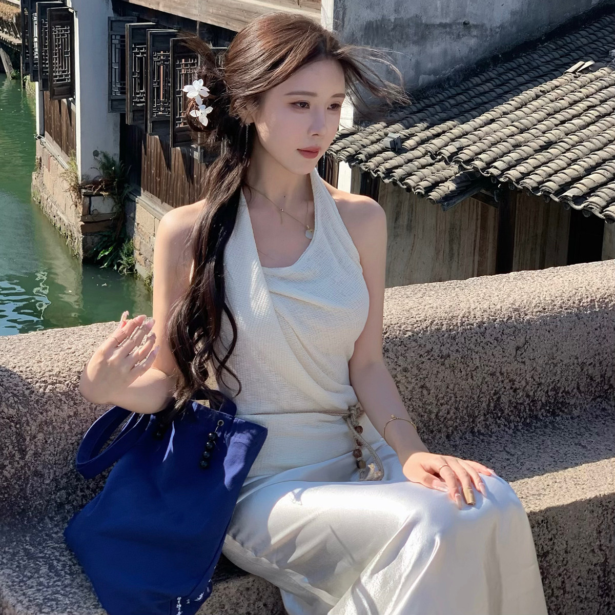 [THEPINKPO|青影]人间四月天 新中式针织面料宽松荡领挂脖背心