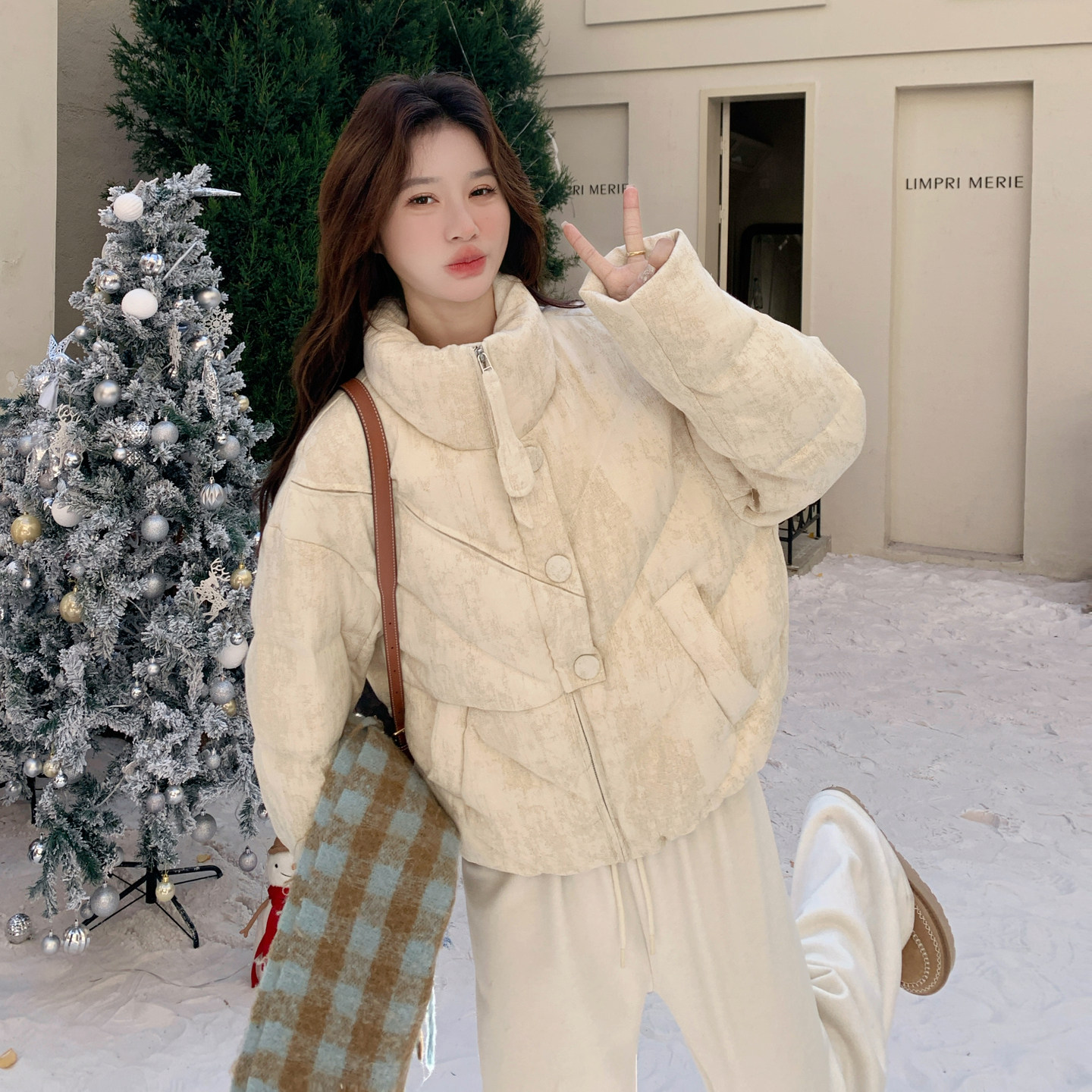 现货271-9283P335K498新款90绒羽绒服短外套，女装羽绒服，浙宝271