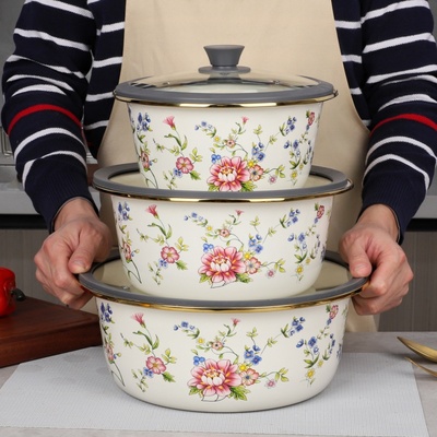 珐琅搪瓷盆带盖三件套盆电磁炉盆家用和面盆洗菜盆汤盆沙拉盆深盆