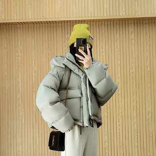 诗都奇2025新款 连帽面包羽绒服女 加厚宽松休闲95白鹅绒外套短款