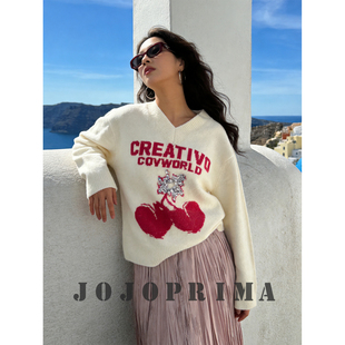 JOJOPRIMA 甜美樱桃提花钉珠亮片针织衫奶白色软软糯糯V 领毛衣女