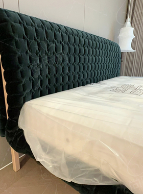 美居汇 正品法国ligne roset写意空间Ruché床高靠背布艺床架双人