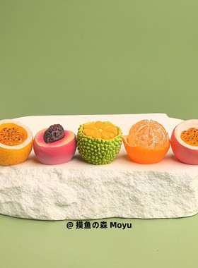 无聊了，拨开几个好水果治愈心情仿真小摆件电脑日式工位办公桌面