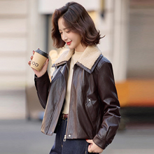 海宁皮衣羽绒服女冬季2025新款今年流行爆款小个子90绒短款外套