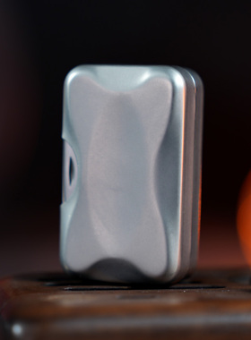 EDC无限位磁力推牌段落钛合金啪啪币解压神器甩牌多功能减压玩具