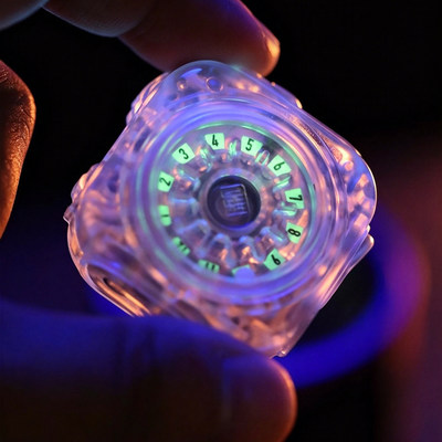 发糕搞点好玩解压大师edc推牌玩具复合玩法啪啪币手指尖减压神器