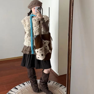 现货/糖炒栗子可爱韩系百搭马甲马夹羊羔毛背心上衣女秋冬款宽松