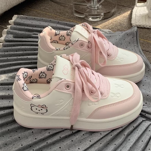女孩可爱印花卡通百搭休闲鞋2026春秋新款中大童洋气面包鞋运动鞋