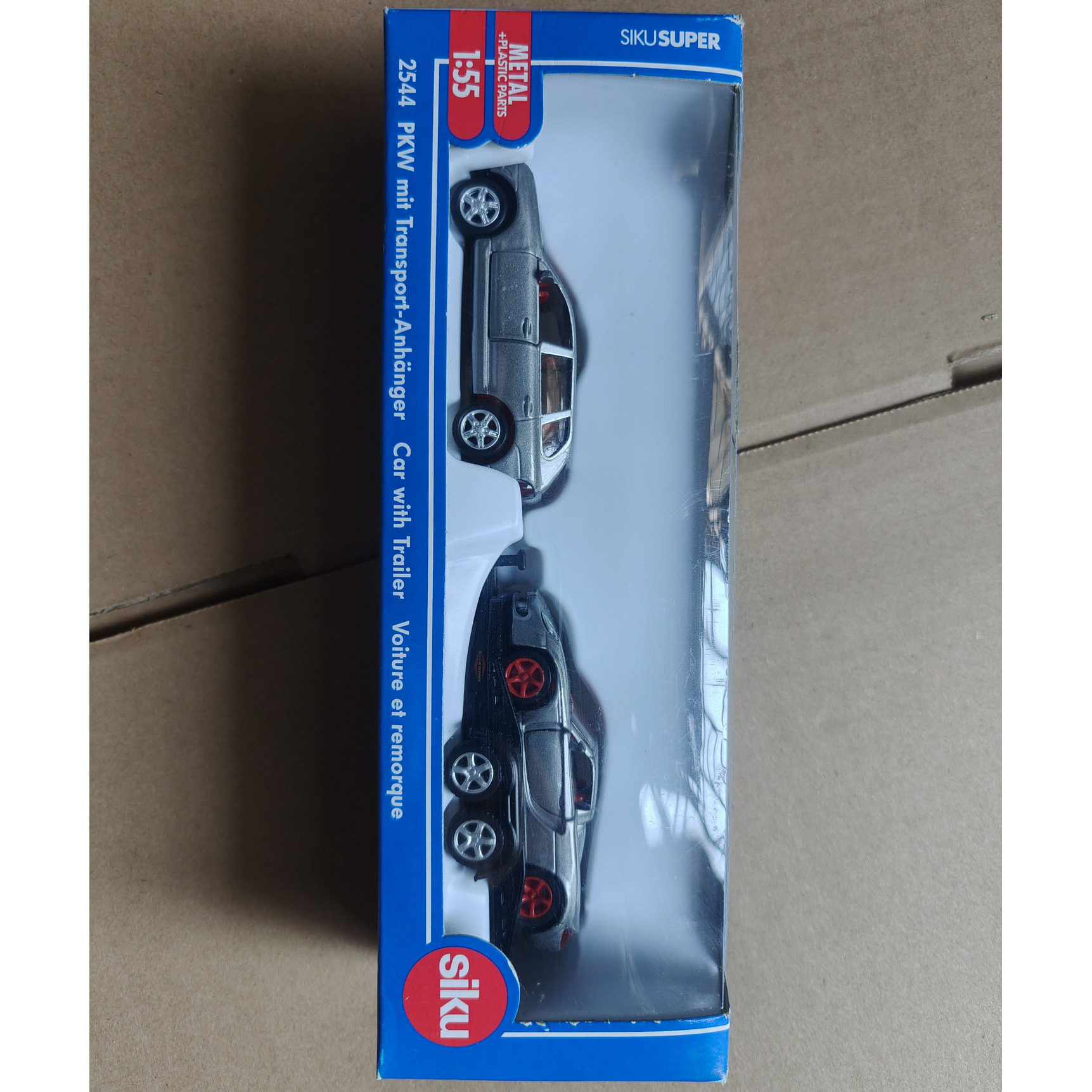 德国SIKU 2544 保时捷卡雷拉跑车合金车模型玩具 卡宴车门有麻点