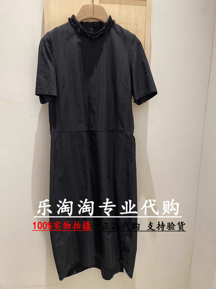 读我春夏素色花苞连衣裙