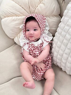 网红宝宝衣服婴儿连体衣夏装洋气可爱婴幼儿格子包屁衣夏天