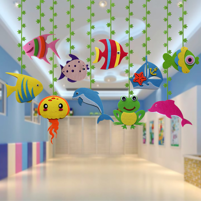 幼儿园空中吊饰走廊海洋风环创图片