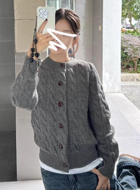 灰色麻花毛衣外套女秋冬季2025新款慵懒风高级感加厚针织开衫上衣