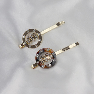 缪家MIU镶钻发夹一字夹打标边夹俏皮碎发