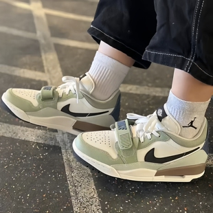 Nike耐克Aj 312男子低帮缓震潮流百搭运动休闲鞋HV5970-101