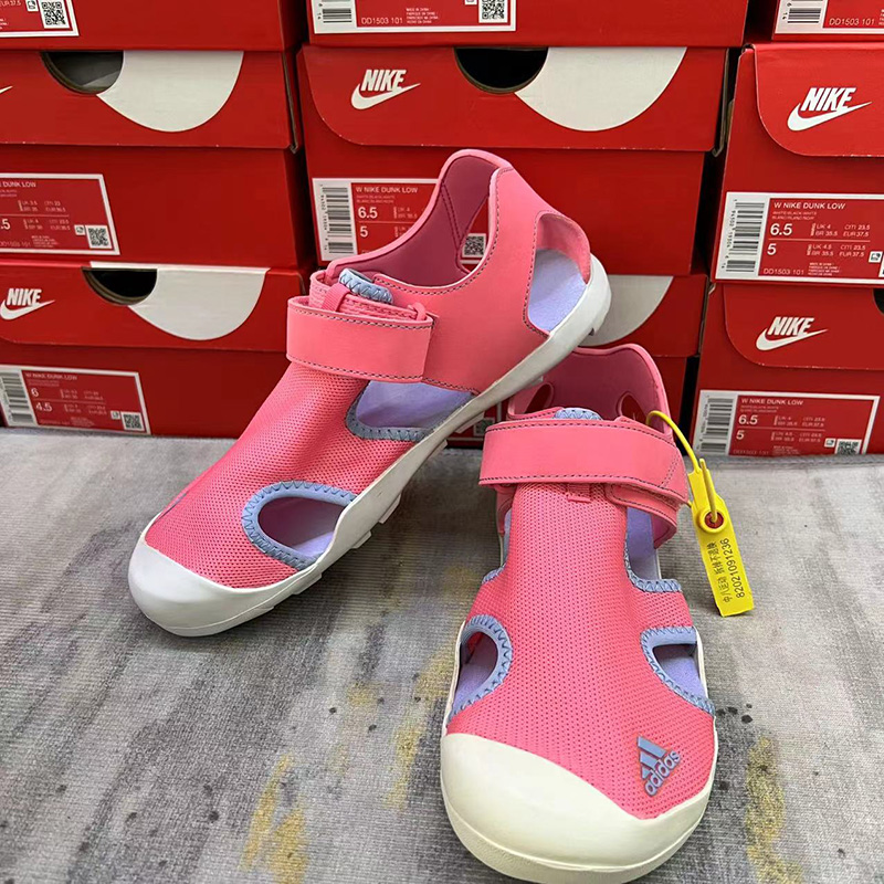 adidas阿迪达斯Captain实拍魔术贴运动休闲童鞋包头凉鞋CM7640