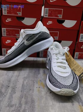 Nike耐克G.T. Hustle男款防滑耐磨跑步潮流运动休闲鞋FJ7808-100