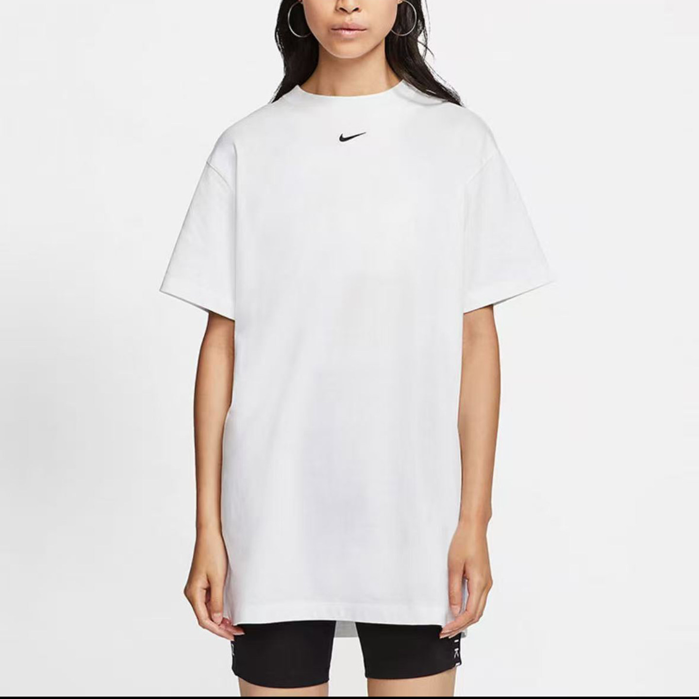 L码Nike耐克女子刺绣logo圆领短袖休闲连衣裙CJ2243-100