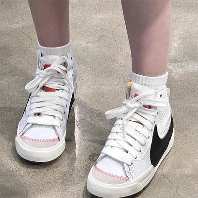 Nike耐克女子高帮休闲板鞋