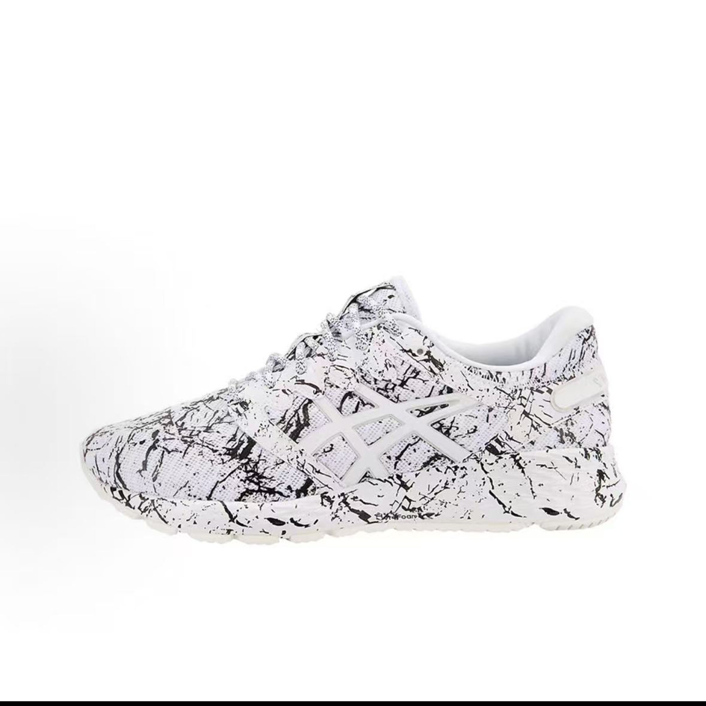 Asics亚瑟士经典透气舒适低帮织物轻盈休闲鞋1012A497-100