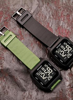 新款运动电子手表男初高中学生运动防水表个性时尚夜光闹钟表批发