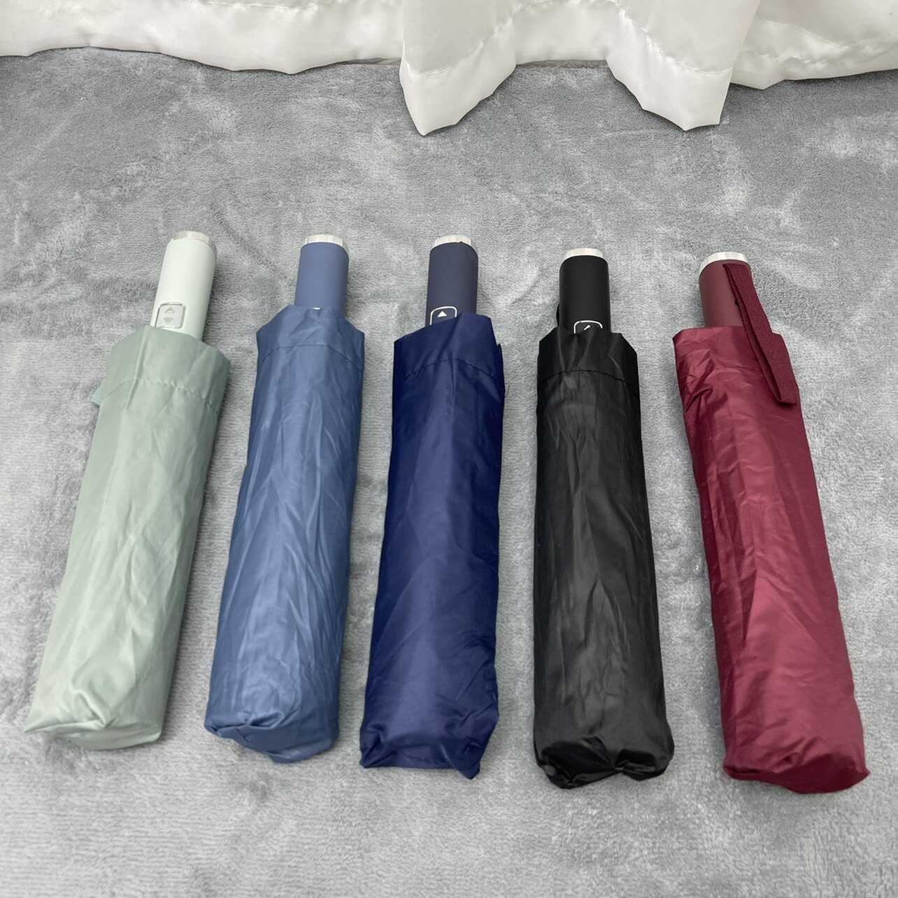 全自动三折伞10骨折叠黑胶防晒防紫外线晴雨伞一键开收简约素色伞