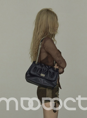 高级感褶皱云朵包25新款百搭通勤链条腋下单肩斜挎小众流浪小方包