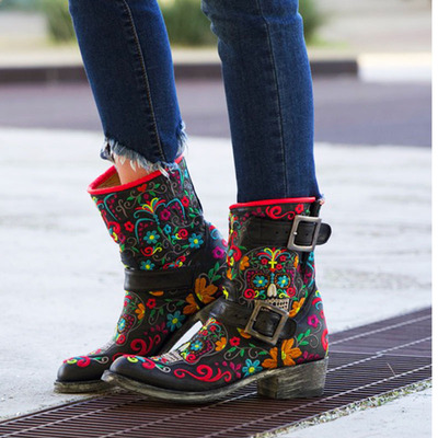 刺绣方头双搭扣复古风西部牛仔靴