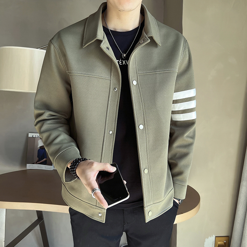 2023年男士流行衣服款式图片大全（2023年男士流行衣服款式）-第2张图片-潮百科