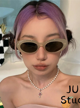 猫眼象牙色椭圆墨镜时尚