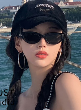 时髦猫眼太阳镜2024GM窄框