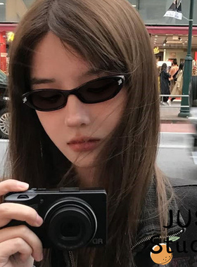 2025复古时髦三角小猫眼墨镜