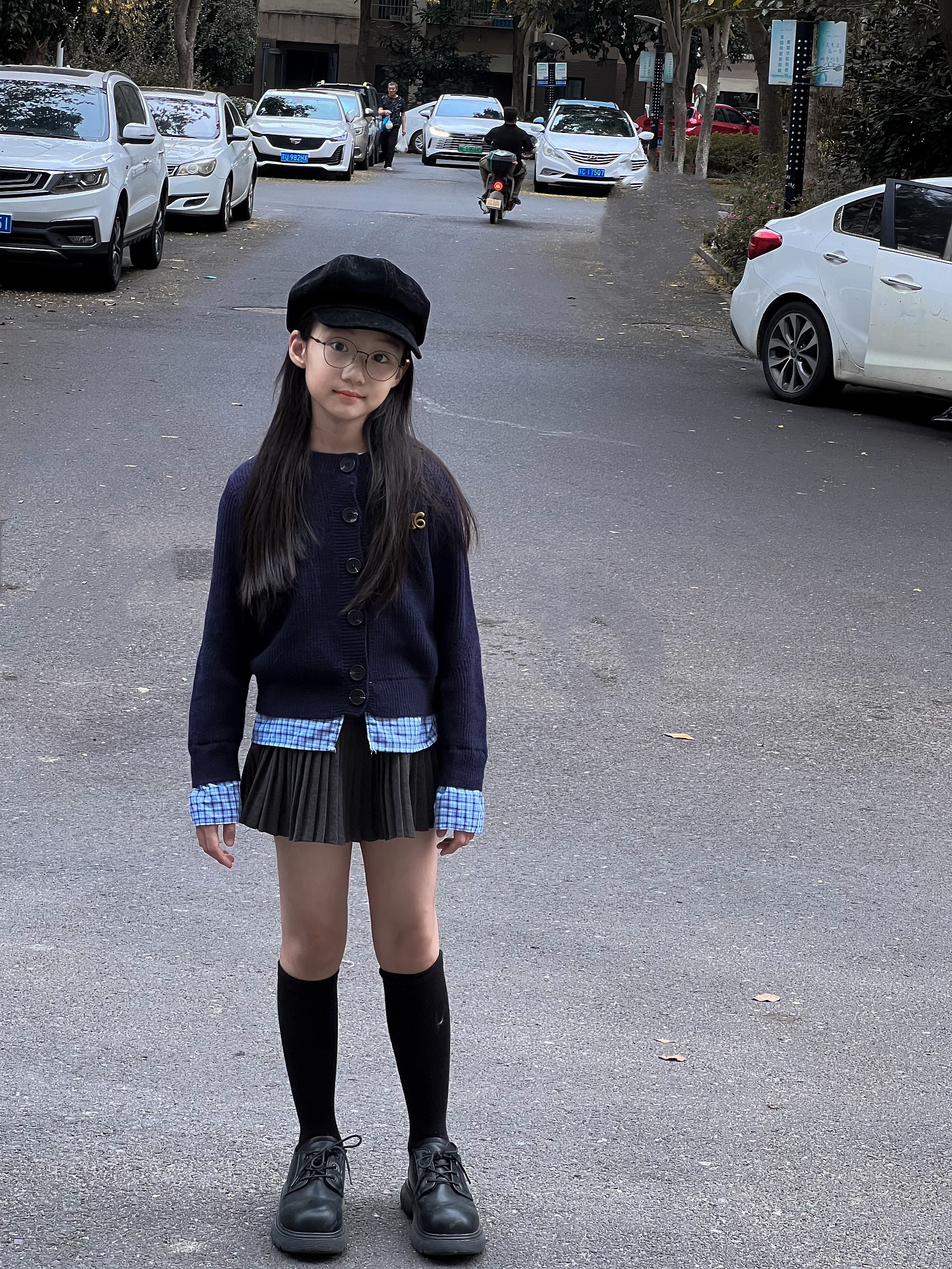 吉小可2025新款女童加厚针织衫秋冬款气质开衫儿童学院风外套