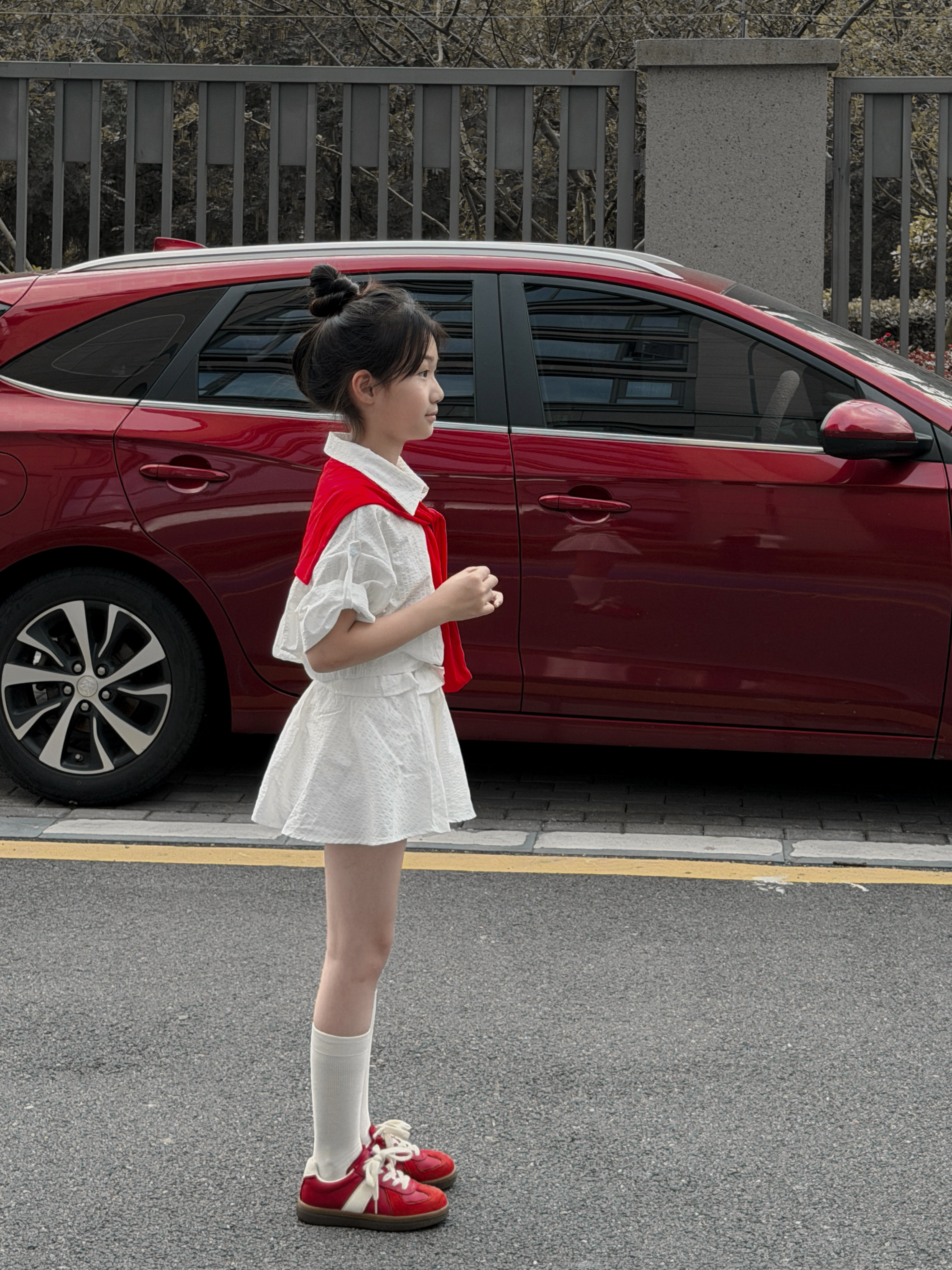 吉小可2026女童夏季新款韩系小众甜美短袖衬衫中大童百褶裙套装