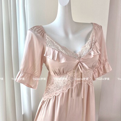 温婉香町~高级感蕾丝睡裙带胸垫