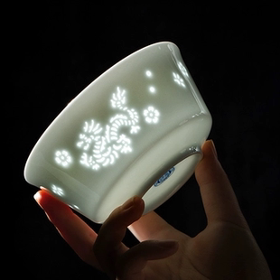 创意中式生肖陶瓷碗家用景德镇玲珑米饭碗汤碗轻奢礼盒装商用碗马