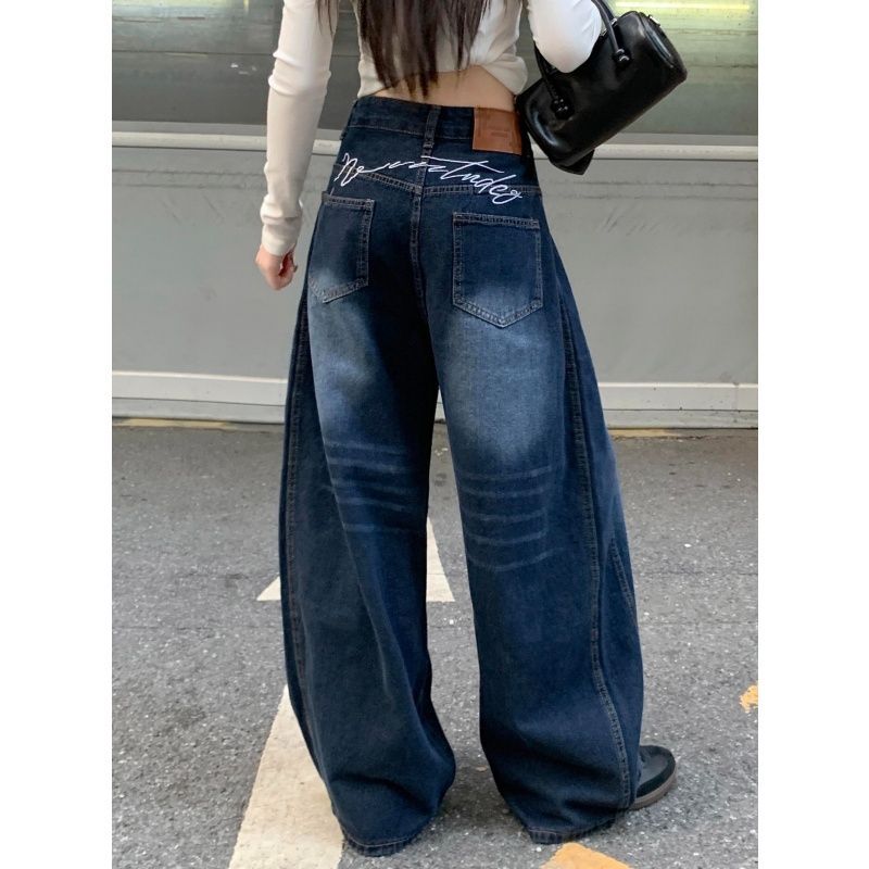 美式秋季复古深蓝色字母刺绣阔腿弯刀新款高街设计宽松拖地牛仔裤