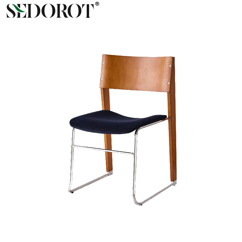 北欧创意轻奢设计师餐椅