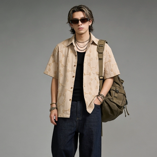 男小众设计感暗纹翻领高街休闲上衣 衬衫 FAITH美式 复古潮流短袖