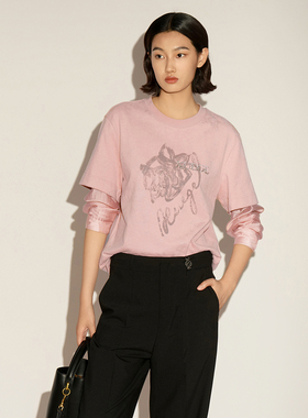 XG/雪歌26春新款慵懒风粉色圆领印花假两件长袖T恤女XL101006A316