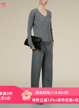 XG/雪歌2025年冬季新款宽松V领套头羊绒针织衫毛衣女XK411036A484