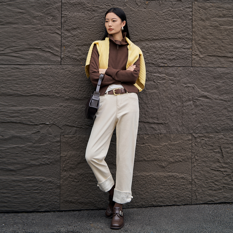 XG/雪歌25年冬季新款百搭高腰脚口拼接直筒牛仔裤女XK402024A691