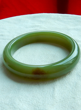 保】56.7克天然和田玉手镯56mm新疆且末料糖青黄口特色玉镯子