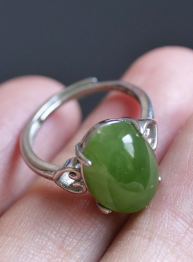 天然和田玉俄料碧玉老料阳绿s925银镶戒指生日礼物8z