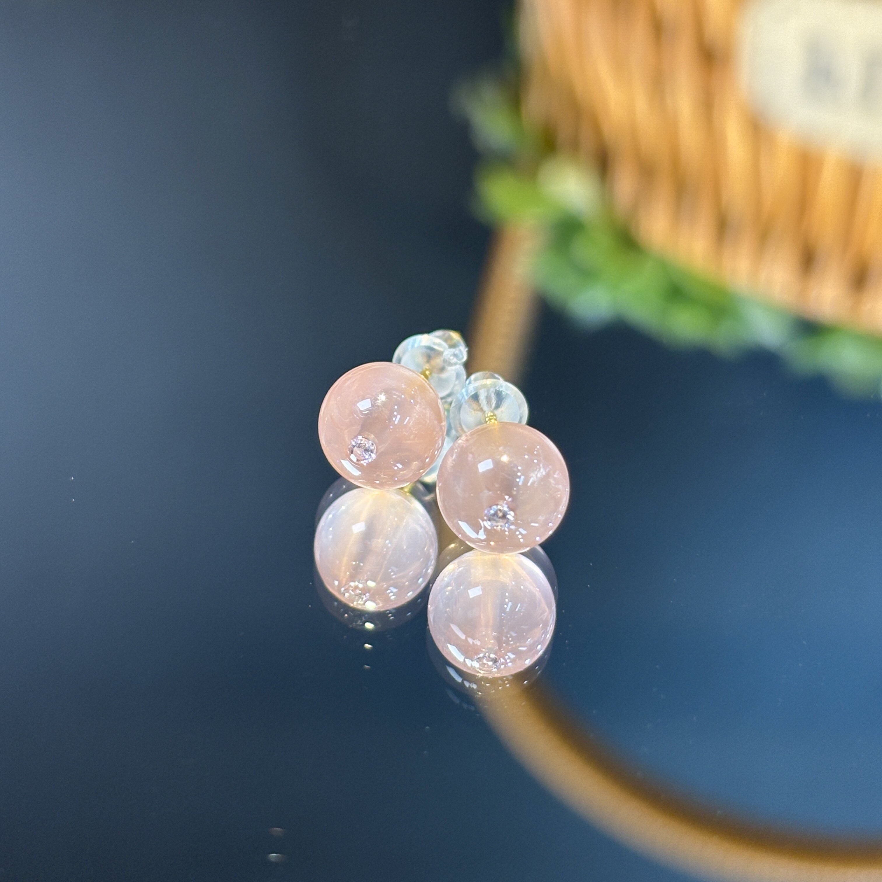 肉肉粉粉 红马粉耳钉 7mm+