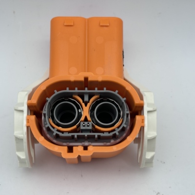泰科0-2310485-2 ASSY 2310922 PA66-GF30新能源汽车高压连接器