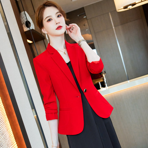 大红色长袖西装外套百搭